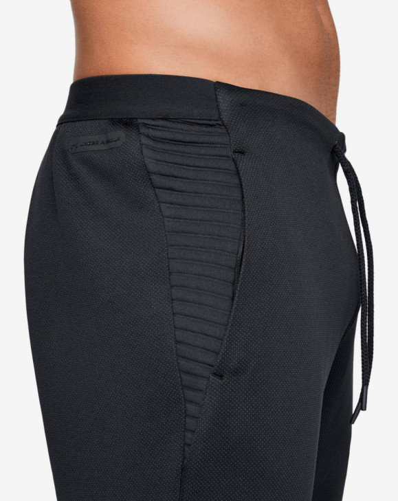 detail UNSTOPPABLE MOVE PANT-BLK