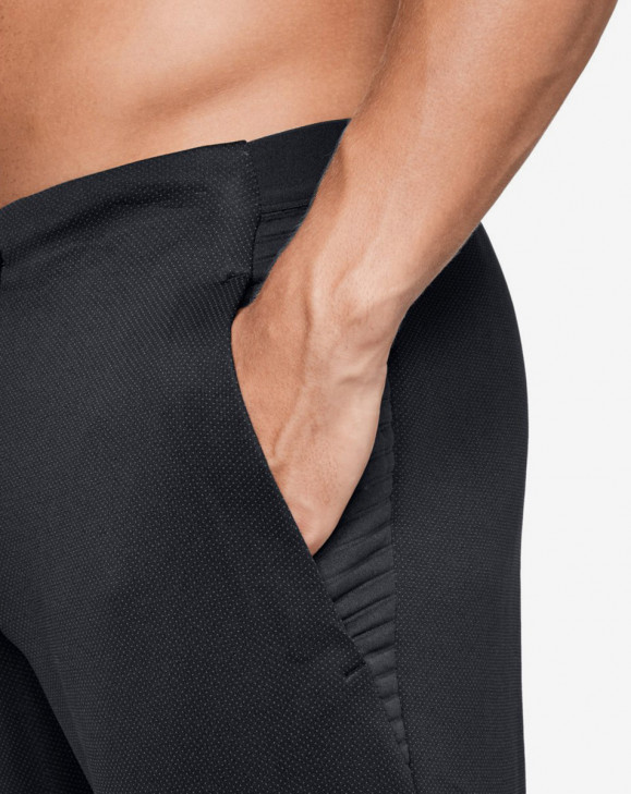 detail UNSTOPPABLE MOVE PANT-BLK