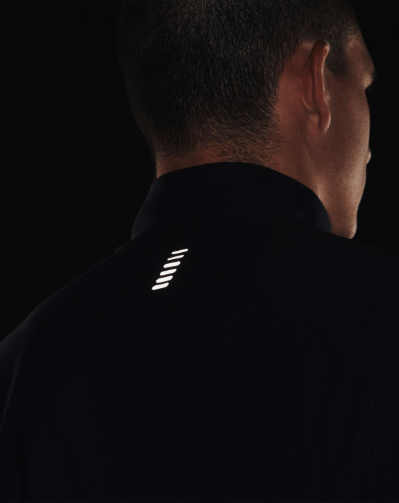 detail Pánské tričko s dlouhým rukávem Under Armour UA QUALIFIER HALF ZIP-BLK
