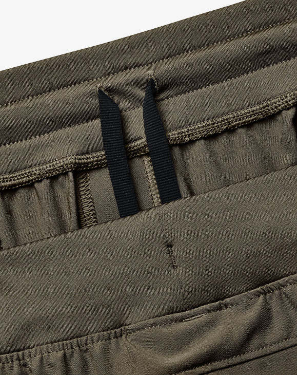 detail Pánské tepláky Under Armour UA UNSTOPPABLE JOGGERS-GRN