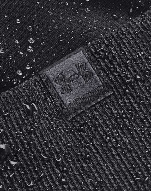 detail Dámská čepice Under Armour UA Storm Fleece Beanie-BLK