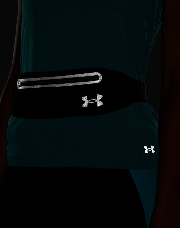 detail Běžecká ledvinka Under Armour UA Flex Speedpocket Run Belt-BLK