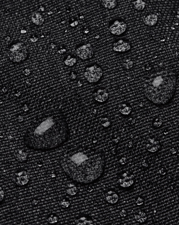 detail Sportovní taška Under Armour UA Undeniable 5.0 Duffle SM-BLK