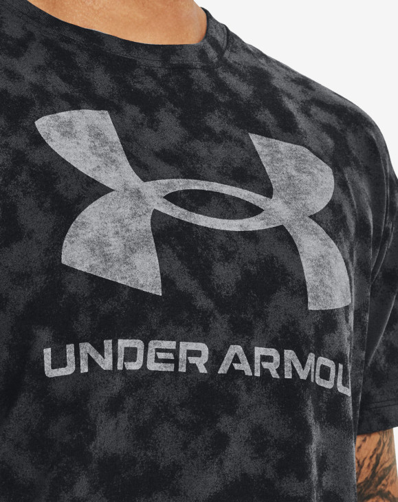 detail Dámské tričko s krátkým rukávem Under Armour UA LOGO AOP HEAVYWEIGHT SS-BLK