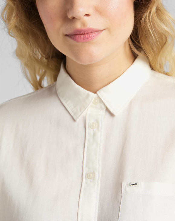 detail Dámská košile Lee ONE POCKET SHIRT WHITE CANVAS bílá