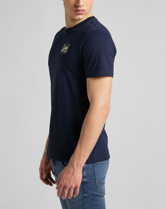 detail Pánské tričko s krátkým rukávem Lee SQUARED LEE TEE NAVY