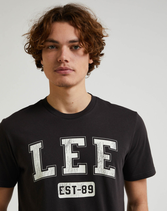 detail Pánské tričko s krátkým rukávem Lee LEE TEE WASHED BLACK