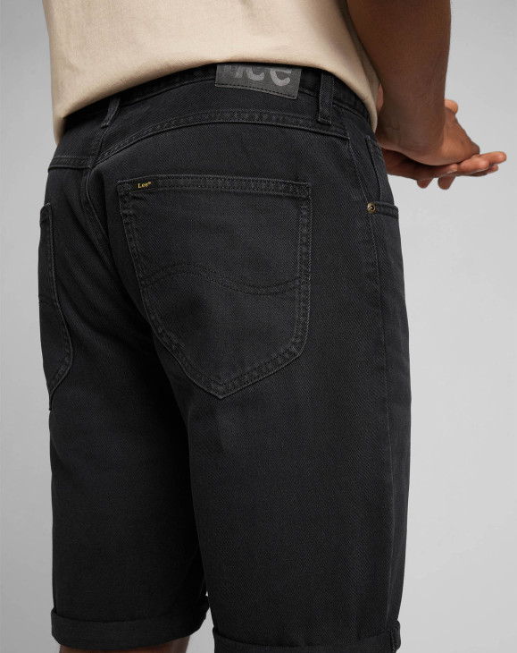 detail Pánské kraťasy Lee 5 POCKET SHORT BLACK WORN IN