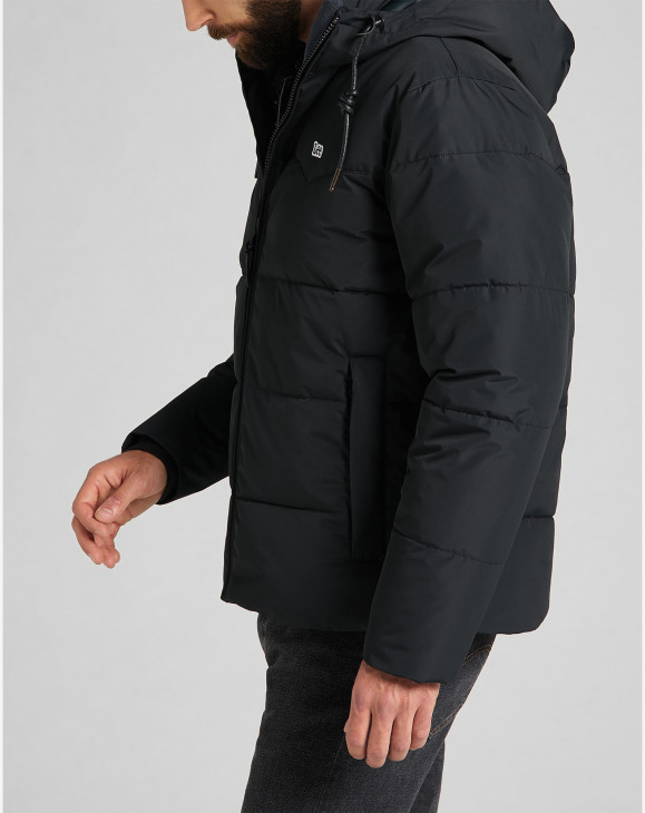 detail PUFFER JACKET BLACK