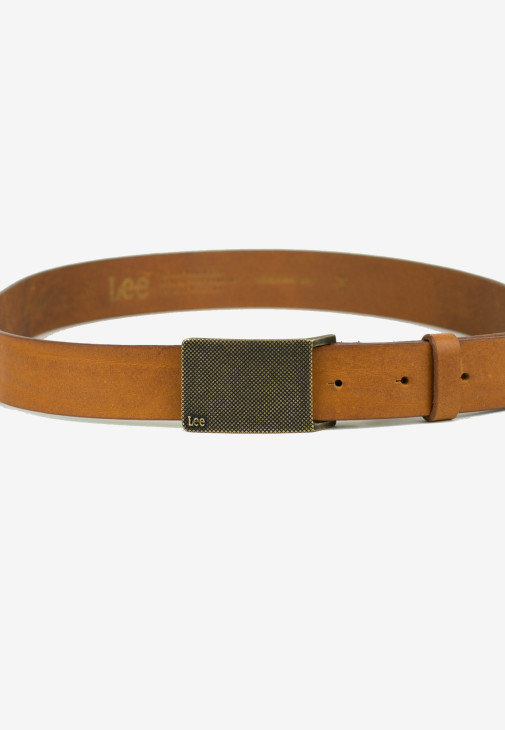 detail BUCKLE BELT DARK COGNAC