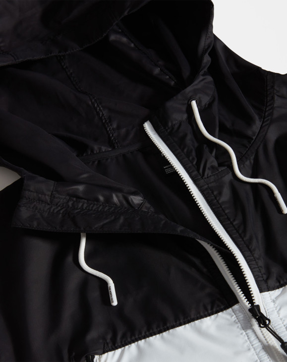 detail M 1990 SEASONAL MOUNTAIN JACKET - EU