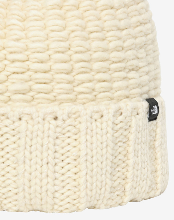 detail COZY CHUNKY BEANIE