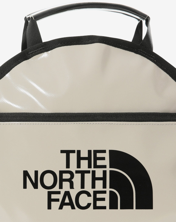 detail BASE CAMP CIRCLE BAG