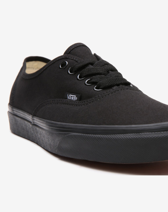 detail Tenisky Vans UA Authentic Black/Black