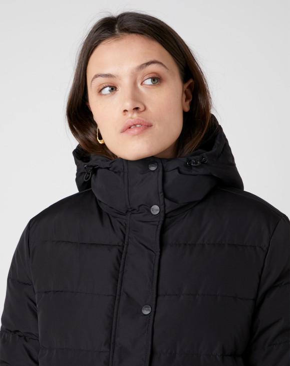 detail LONG PUFFER BLACK