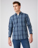 náhled Pánská košile Wrangler LS 1PKT SHIRT DARK DENIM modrá