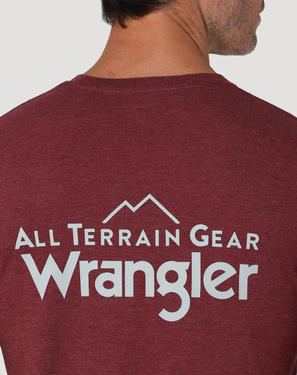 detail Pánské tričko s krátkým rukávem Wrangler LOGO TEE BURGUNDY
